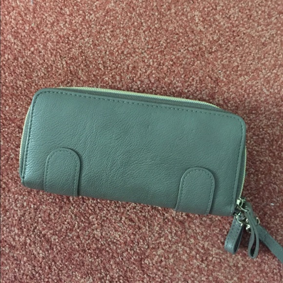 Wallet - Picture 2 of 5